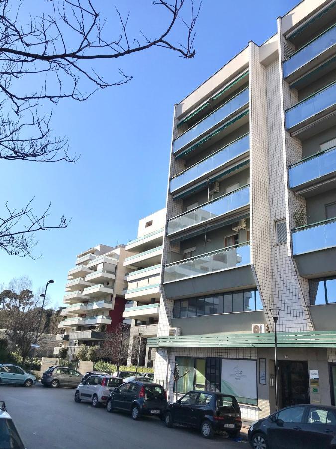 Skyescape Pescara Centro Apartment Exterior foto
